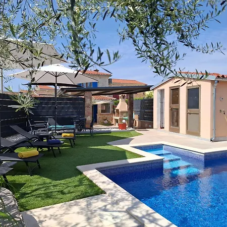 别墅 Casa Veznaveri