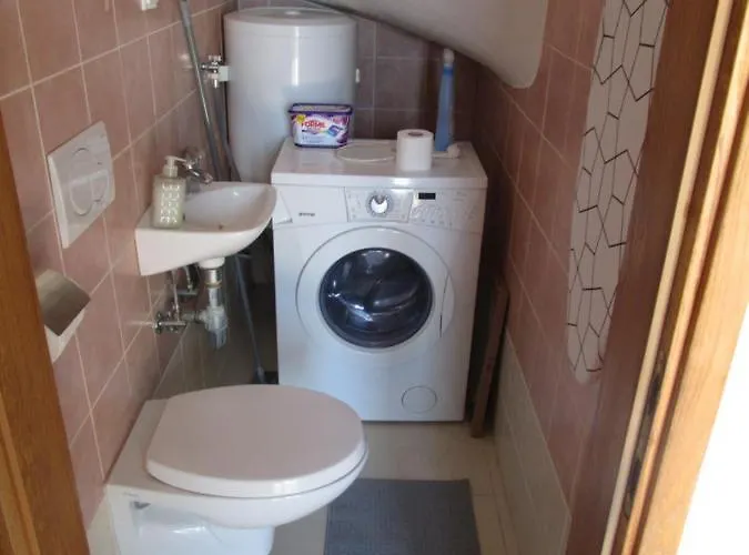 Casa Veznaveri * Πόρετς