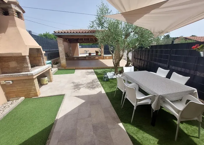 Casa Veznaveri Vila Poreč