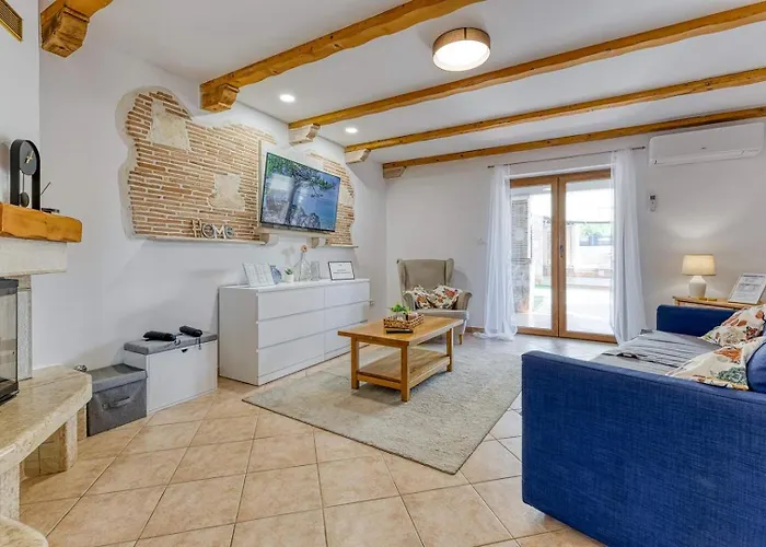 Casa Veznaveri Βίλα *