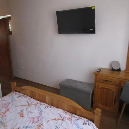 Casa Veznaveri Villa *