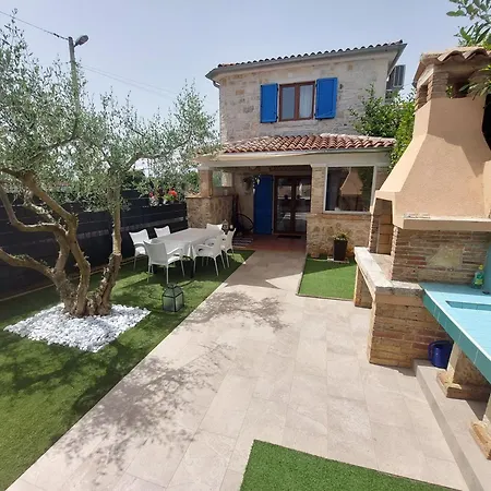 Villa Casa Veznaveri Porec
