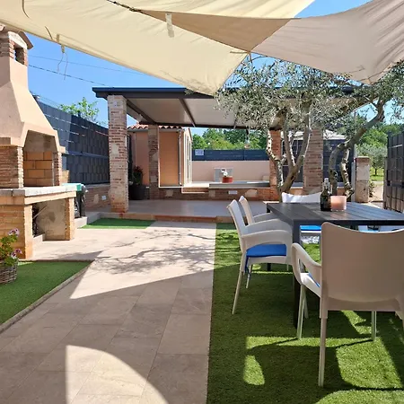 Casa Veznaveri 빌라